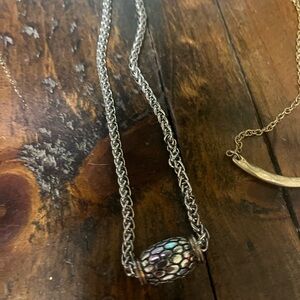 Vintage Silver tone necklace